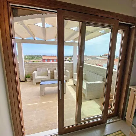 Apartment H41 Attico Moderno Vista Mare In Centro Storico Budoni