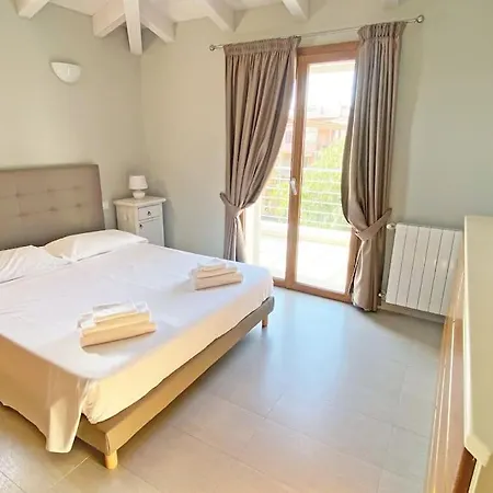 Apartment H41 Attico Moderno Vista Mare In Centro Storico Budoni