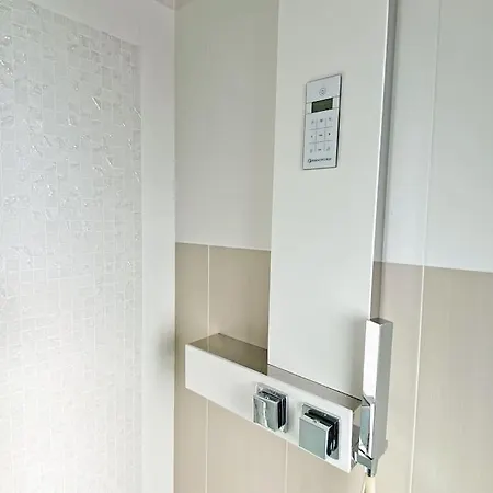 H41 Attico Moderno Vista Mare In Centro Storico Апартаменты *