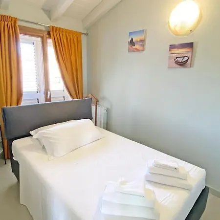 H41 Attico Moderno Vista Mare In Centro Storico Apartment Budoni