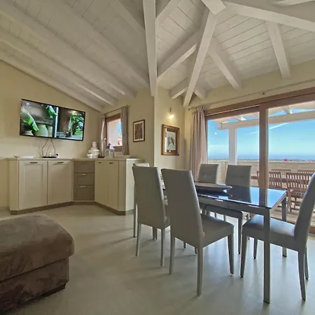 Апартаменты H41 Attico Moderno Vista Mare In Centro Storico *